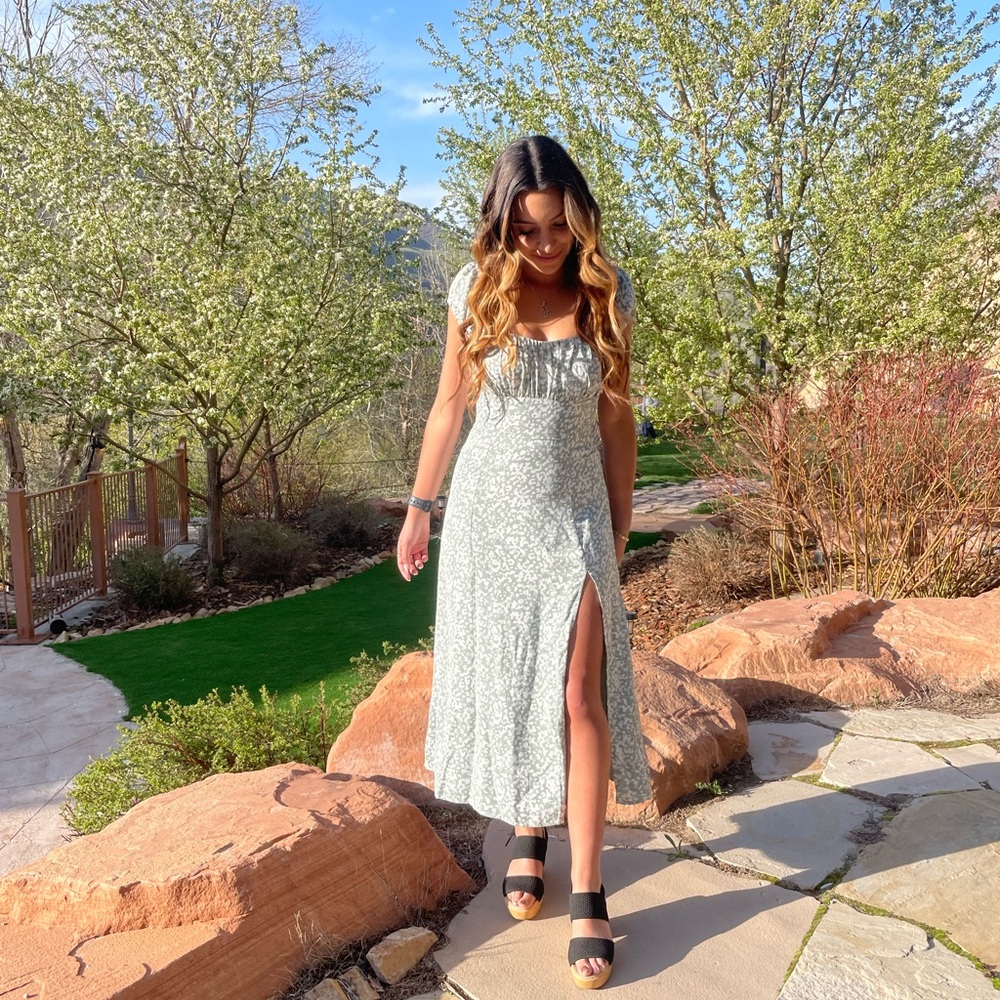 Abercrombie & Fitch sage Midi Dress